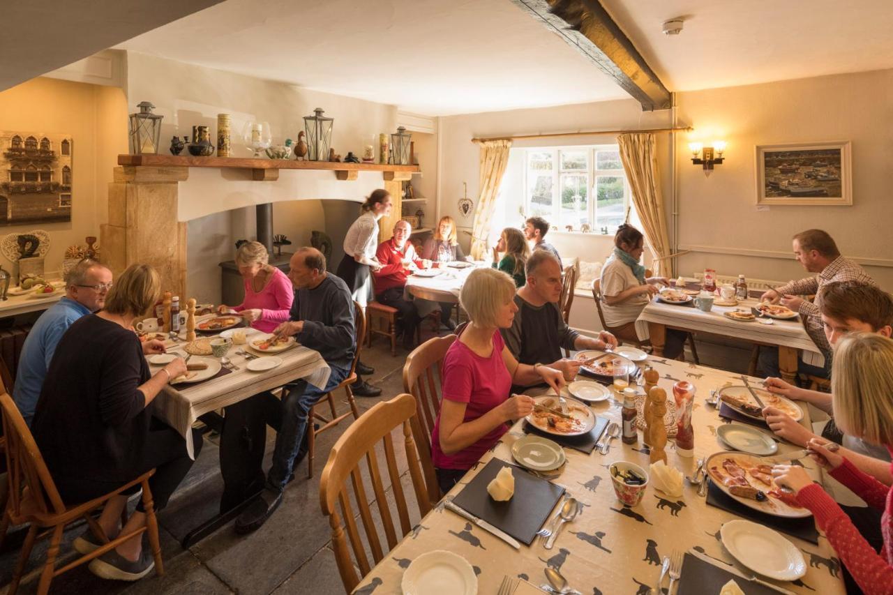 The Mitre Inn Sherborne  Bagian luar foto